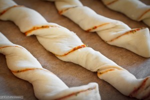 Knoblauch-Twister - auf dem Blech